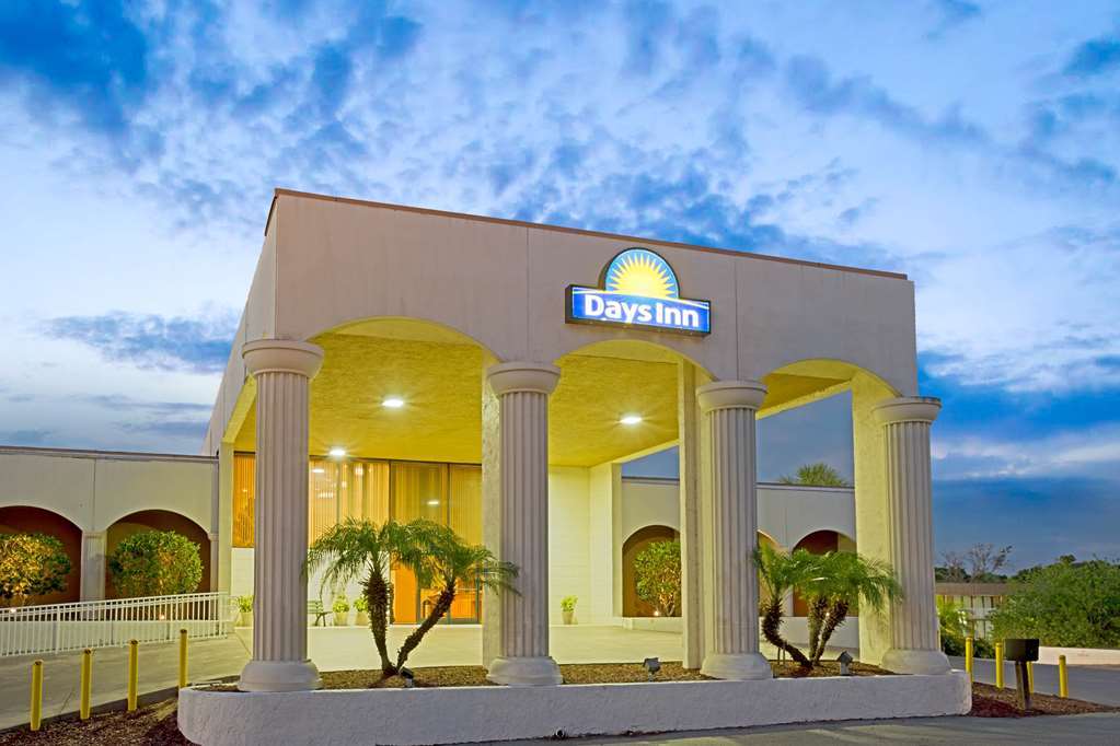 Days Inn & Suites By Wyndham Clermont Exterior foto