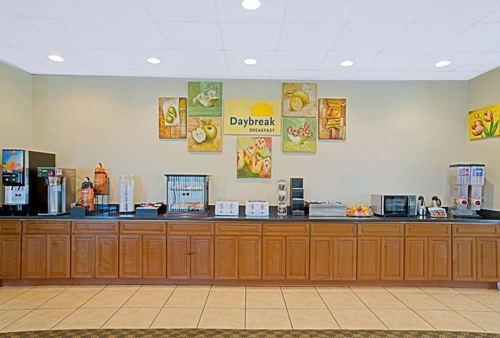 Days Inn & Suites By Wyndham Clermont Einrichtungen foto